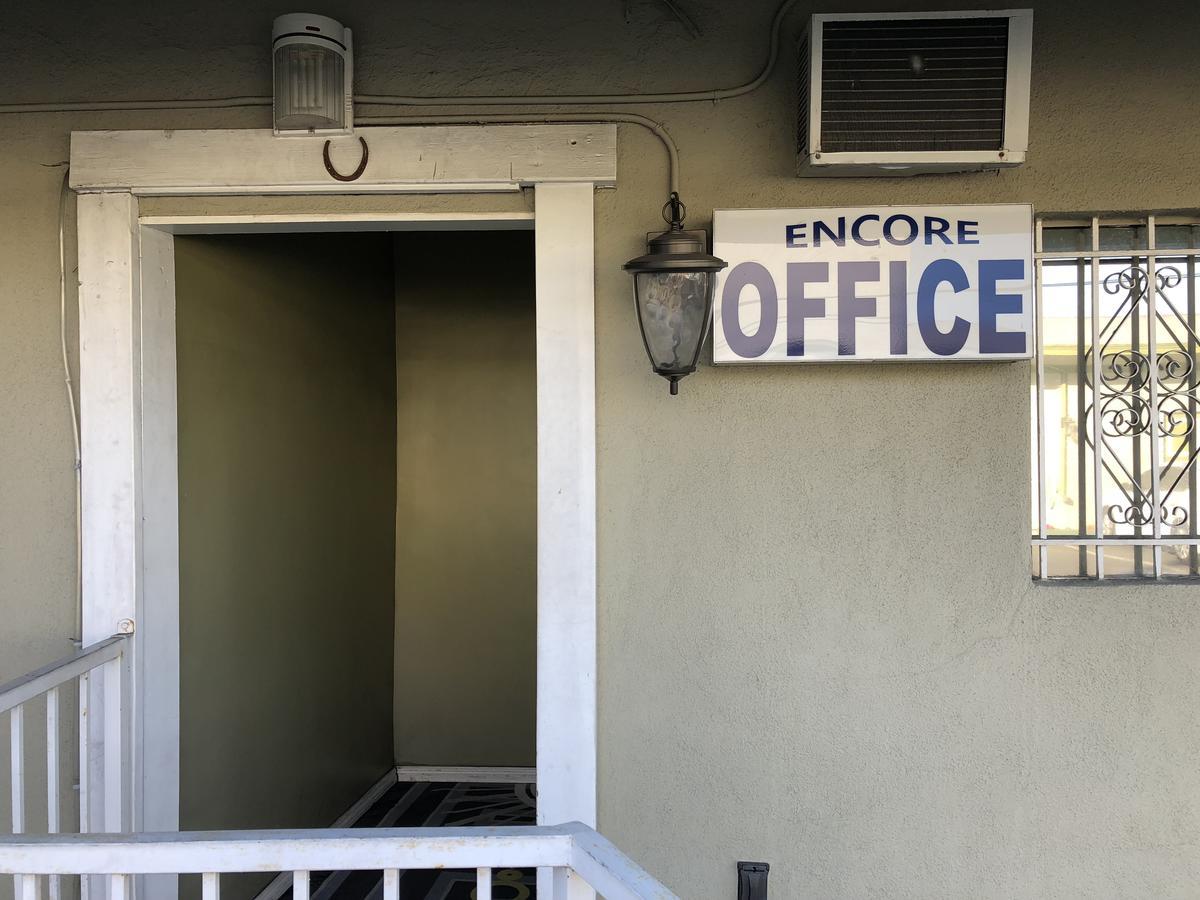 Encore 2* Los Angeles