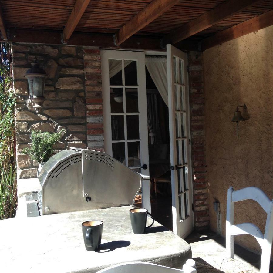 Casa de hóspedes Under The Tuscan Sun In West Angeles *