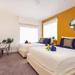 Downtown La Luxury Suites