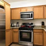 Low Price & Pool Open Walk To Ucla Free Parking B1