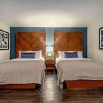 818 Hotel Pool, An Ascend Hotel Collection Member