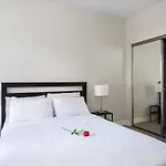 Hollywood Stay