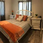 Cozy And Comfy Rooms Near Sofi Stadium, Dtla, Usc, Lax, Hollywood, Beaches Shared Home