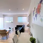 Unique Gem 3Bd 2Ba Apartment With Stunning Views
