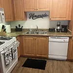 2 Bedroom In Marina Del Rey Near Venice Beach