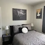 Private Room And Bath In Los Angeles