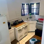 Charm West Valley Perfect Location By Westfield Topanga