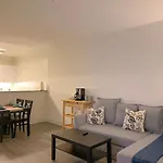 Spacious Entire Apt W Parking In Arts District Dtla B5