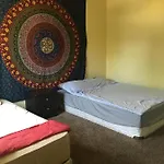Private Los Angeles Room - Free Wifi, Ac, Tv, Private Fridge, Kitchen, Near Usc - Exposition Park - Usc Memorial Coliseum - Banc Of California Bmo Stadium - Downtown Los Angeles Dtla - University Of Southern California Usc!!