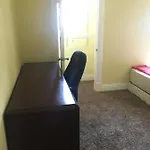 Private Los Angeles Room - Free Wifi, Ac, Tv, Private Fridge, Kitchen, Near Usc - Exposition Park - Usc Memorial Coliseum - Banc Of California Bmo Stadium - Downtown Los Angeles Dtla - University Of Southern California Usc!!
