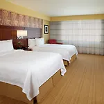 Courtyard By Marriott Los Angeles Lax / Century Boulevard