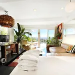 Hollywood Hills 1940S Mansion