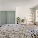 Weho 3Bdm Penthouse
