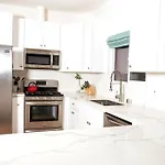 Mid Century Modern - Walk To Dodger Stadium, Dtla