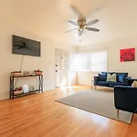 Inviting Home In Historic Leimert Park