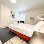 Cheerful 1-Bedroom Home