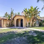 Woodland Hills 3 Bedroom W/ Pool And Spa