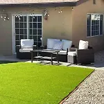 Woodland Hills 3 Bedroom W/ Pool And Spa