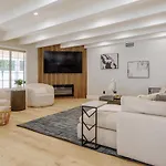 New 5 Bed W/Hot Tub Close To Universal Sleeps 12