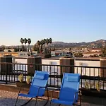 New Luxury Hollywood Sign View- Condo