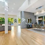 Luxury 5 Bedroom Villa C!!!!