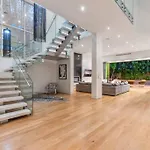 Luxury 5 Bedroom Villa C!!!!