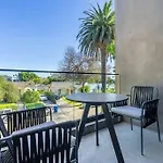 Luxury Gardner Villa 5Bdr !!!
