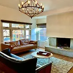 Venice Beach Bungalow