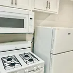 Big Stylish La Apartment Near Dtla