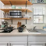Private Guesthouse - Los Angeles