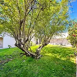 Comfortable And Cozy Home - Fr - Bre