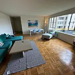 La Brea Apartment