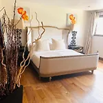The Cozy Villa