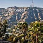Hollywood 3 Bedroom Penthouse Apartment