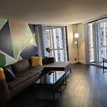 2Bedroom Downtown Los Angeles Pool And Gym Onsite.