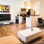 Cozy Koreatown 1 Bedroom Modern Furnished Free Parking