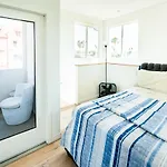Brand New Koreatown Loft With 3 Levels 2 Parking Spots