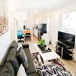 Hollywood/Koreatown 2 Bedroom With Parking
