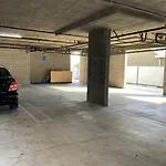Modern One-Bed Loft In Hollywood Sign View & Free Parking