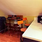 Dtla 2 Bedroom Townhouse