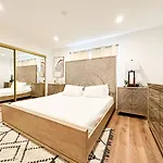 Hollywood Habitat - Br11-Wh