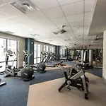 Bright 3Bd In Sm, 5 Min To Beach - Pool & Gym