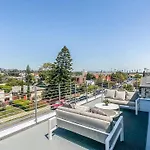 Brooks Villa