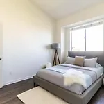 Luxury 2Bedroom 2Bath Santa Monica