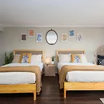 Gucci Mickey And Maxico Lofts Free Parking And Wifi