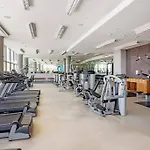 Luxury High Rise Amazlng Views & Secured Parking