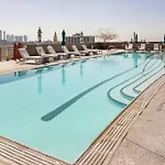 Luxury High Rise Amazlng Views & Secured Parking