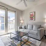 New Weho Luxury Apartment