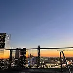 Luxury Highrise Condo Downtown La