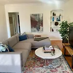 1 Bedroom House In Beverlywood/Carthay Square